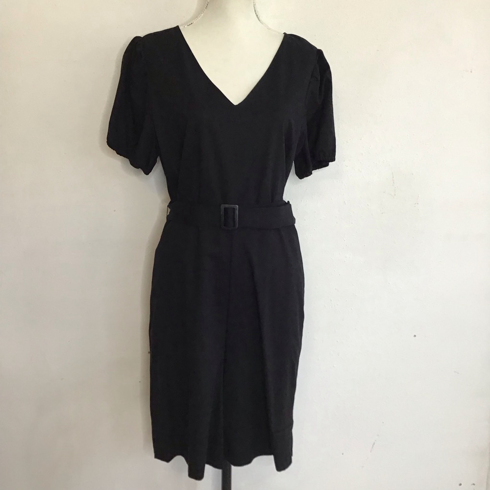 Ann Taylor Women Elegant Factory Black V-Neck Short Sleeve Jumpsuit Size 12
